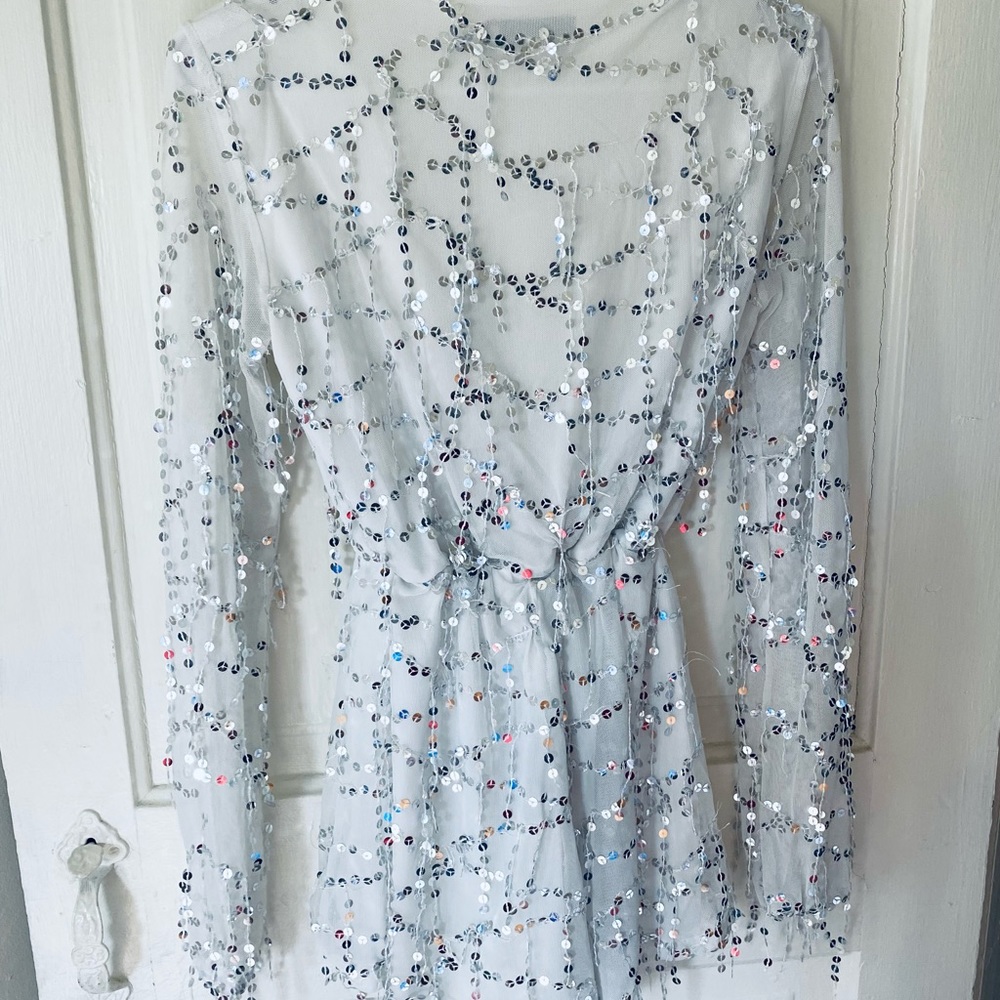 White sequin romper - Picture 2 of 4